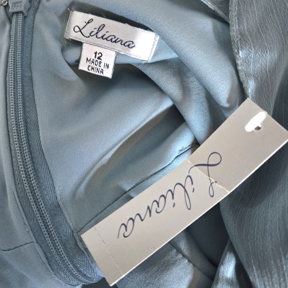 Ruffled Iridescent Blue/green Party Dress NWT - Picture 11 of 12